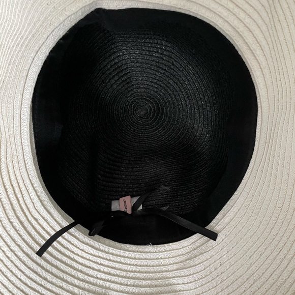 NWOT Juicy Couture Panama sophisticated well structured hat-excellent condition - Picture 7 of 10